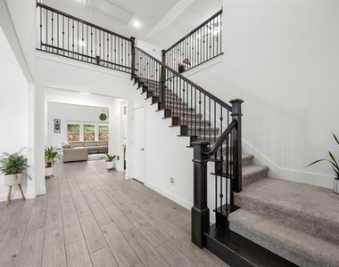 10736 Smoky Oak Trail - Photo Thumbnail 17
