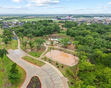 10736 Smoky Oak Trail - Photo Thumbnail 26