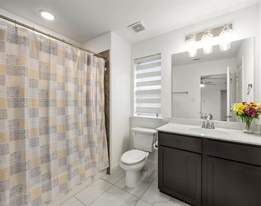 10736 Smoky Oak Trail - Photo Thumbnail 21