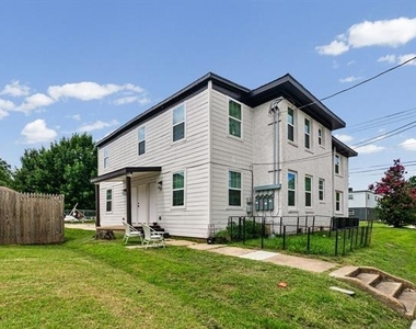 2005 Wesley Street - Photo Thumbnail 22