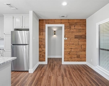 9011 Angora Street - Photo Thumbnail 15