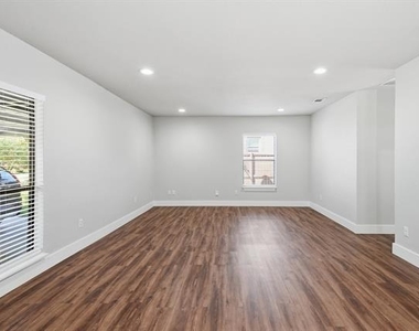 9011 Angora Street - Photo Thumbnail 9
