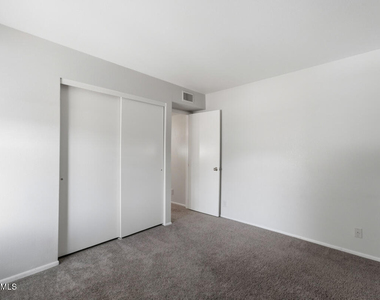 16657 E Gunsight Drive - Photo Thumbnail 16