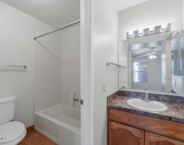 16657 E Gunsight Drive - Photo Thumbnail 19