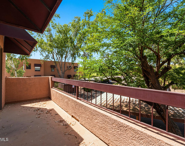 16657 E Gunsight Drive - Photo Thumbnail 22