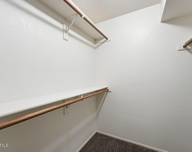 16657 E Gunsight Drive - Photo Thumbnail 21