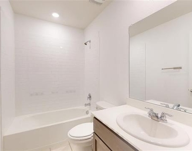 717 Cottonwood Way - Photo Thumbnail 21