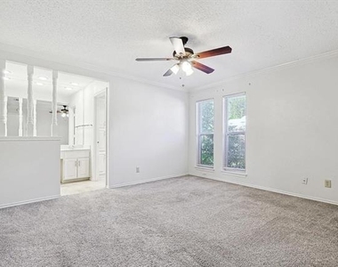 338 Edgewood Drive - Photo Thumbnail 9