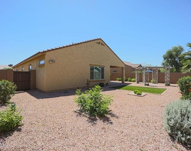 17576 W Bajada Road - Photo Thumbnail 38