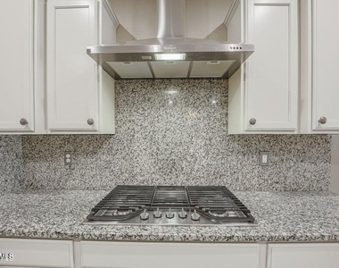 17576 W Bajada Road - Photo Thumbnail 15