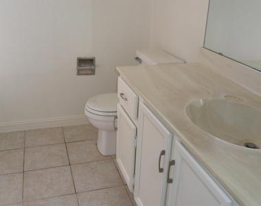 2146 W Utopia Road - Photo Thumbnail 9