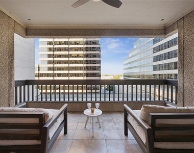 5909 Luther Lane - Photo Thumbnail 7