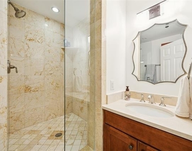 5909 Luther Lane - Photo Thumbnail 12