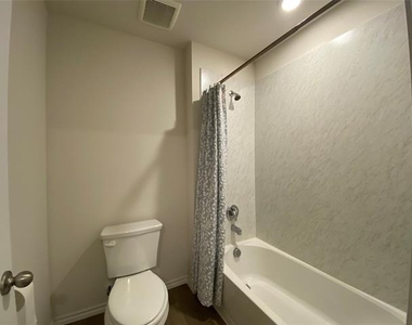 159 Mapleoak Drive - Photo Thumbnail 29