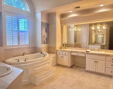 5933 King William Drive - Photo Thumbnail 15
