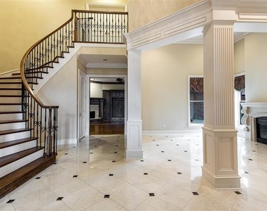 5933 King William Drive - Photo Thumbnail 5