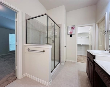 3516 Rim Fire Drive - Photo Thumbnail 19