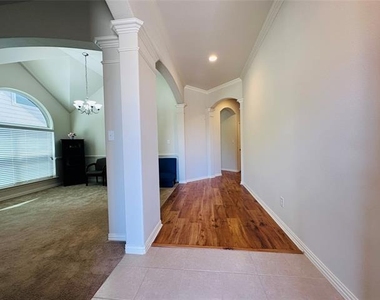3516 Rim Fire Drive - Photo Thumbnail 3