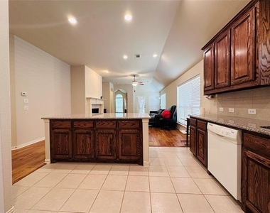 3516 Rim Fire Drive - Photo Thumbnail 8