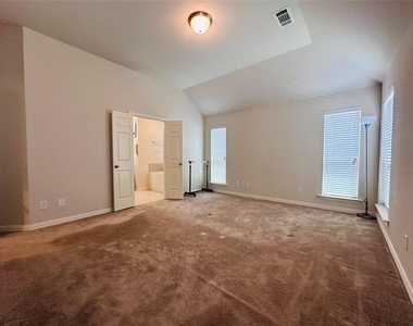 3516 Rim Fire Drive - Photo Thumbnail 14