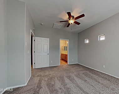 17734 W Langer Lane - Photo Thumbnail 5