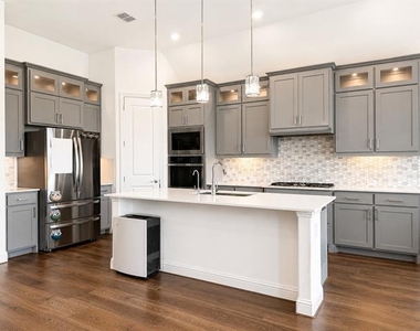 17293 Texas Pistache Drive - Photo Thumbnail 9