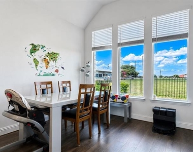 17293 Texas Pistache Drive - Photo Thumbnail 11