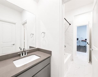 17293 Texas Pistache Drive - Photo Thumbnail 24