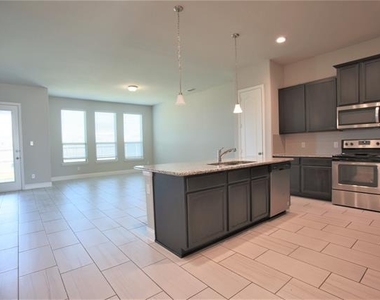 219 Lexington Avenue - Photo Thumbnail 17
