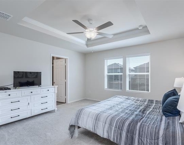 859 Table Rock Street - Photo Thumbnail 15