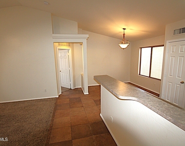 12437 W Via Camille Drive - Photo Thumbnail 18