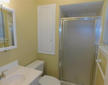 2445 Eastbrook Drive - Photo Thumbnail 13