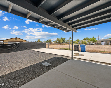 22 E Riverside Street - Photo Thumbnail 16