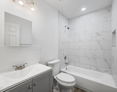 22 E Riverside Street - Photo Thumbnail 14