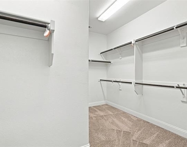 1317 Mary Horn Drive - Photo Thumbnail 21