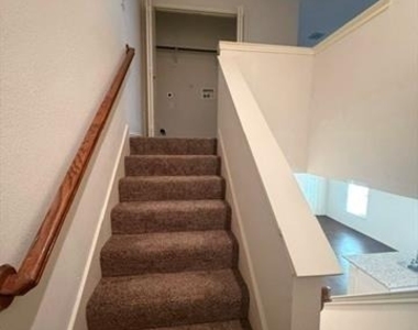 5417 Prairie Lane - Photo Thumbnail 6