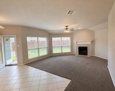 9809 Hedge Bell Drive - Photo Thumbnail 4