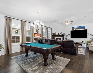 1330 Viridian Park Lane - Photo Thumbnail 9