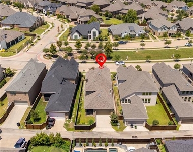 1330 Viridian Park Lane - Photo Thumbnail 24