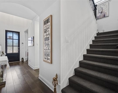 1330 Viridian Park Lane - Photo Thumbnail 3