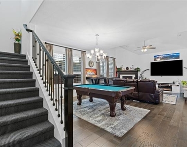 1330 Viridian Park Lane - Photo Thumbnail 8