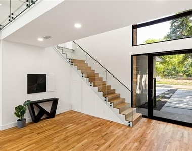 3723 Cortez Drive - Photo Thumbnail 5