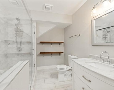 2114 Wheaton Drive - Photo Thumbnail 16
