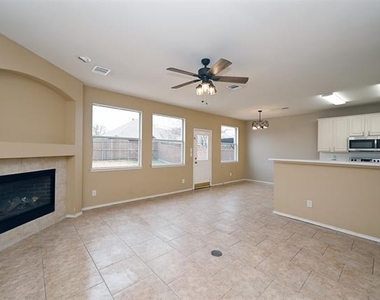 10706 Gleneagles Lane - Photo Thumbnail 2