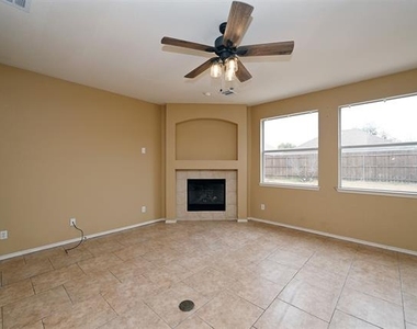 10706 Gleneagles Lane - Photo Thumbnail 3