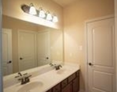 2863 Appalachian Lane - Photo Thumbnail 7