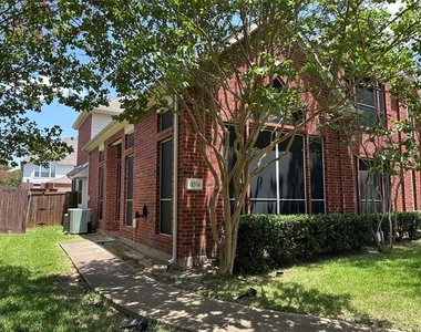 11354 Still Hollow Drive - Photo Thumbnail 3