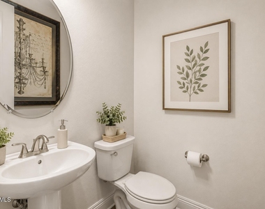 17190 W Gracemont Street - Photo Thumbnail 14