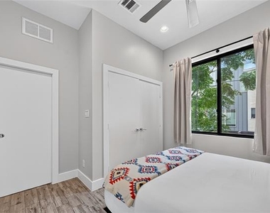 410 Melba Street - Photo Thumbnail 24