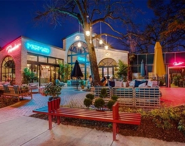 410 Melba Street - Photo Thumbnail 39